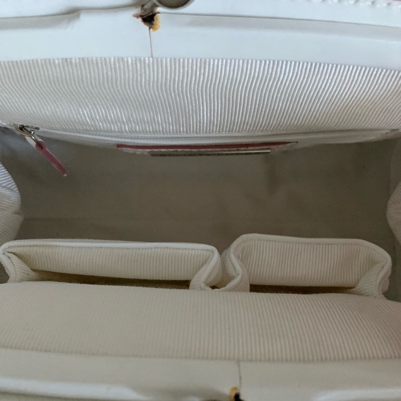 Handbag - Picture 6 of 8